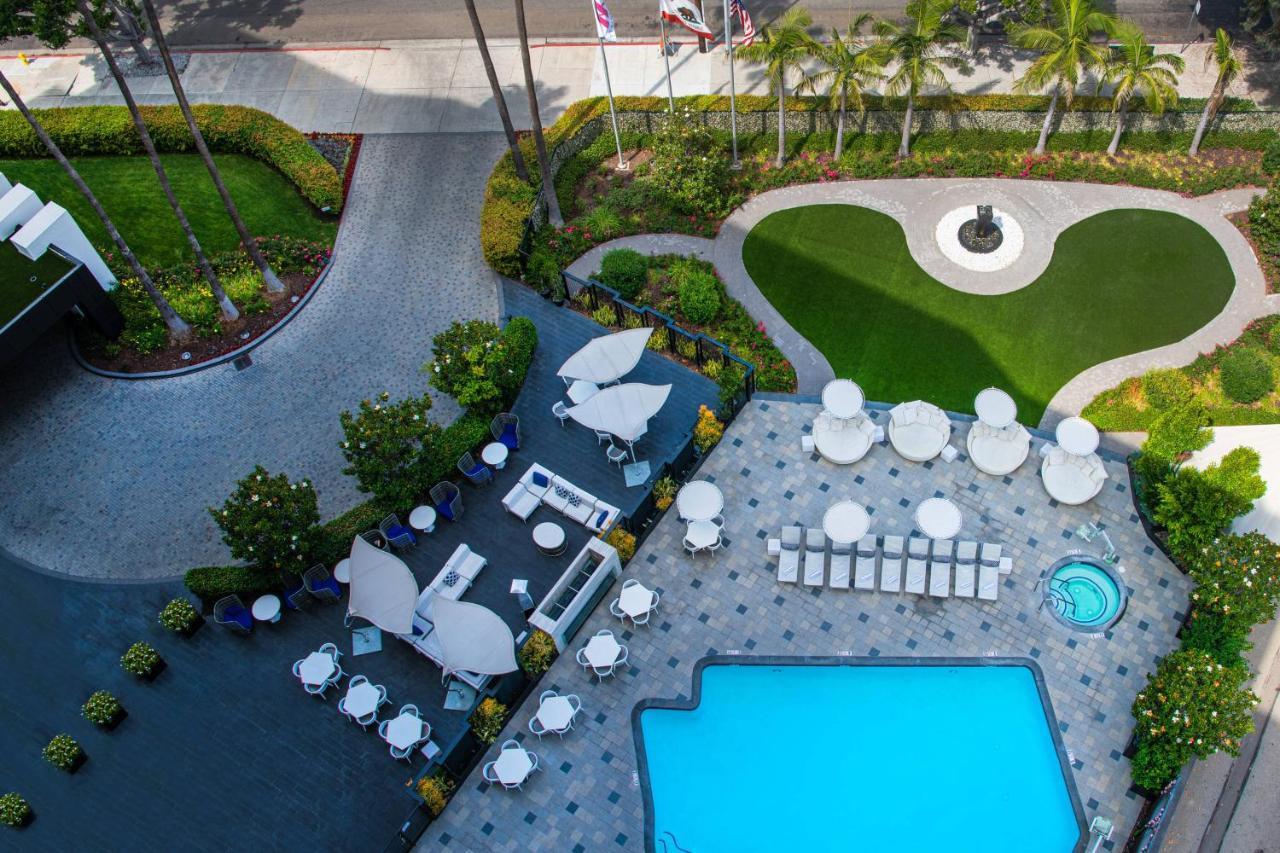 Beverly Hills Marriott Los Angeles Exterior photo